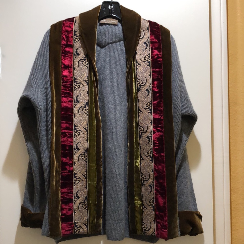 EUC Mahin de Malleray 100% Cashmere Sweater